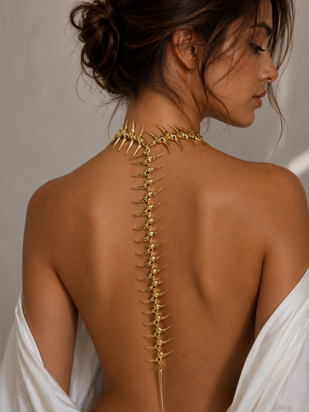 Gold Spine Back Chain Trendy Necklace